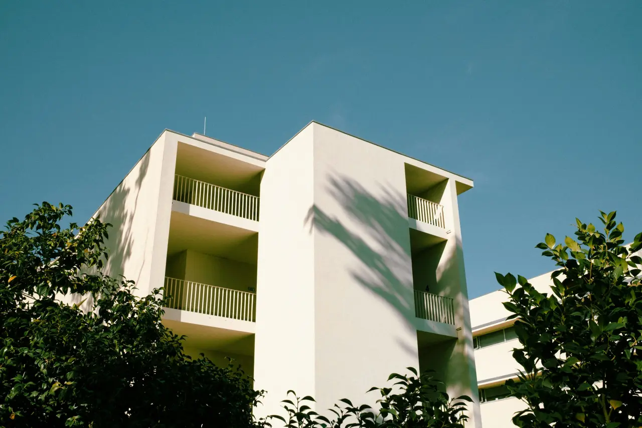 Nilüfer Residence: Garden facade